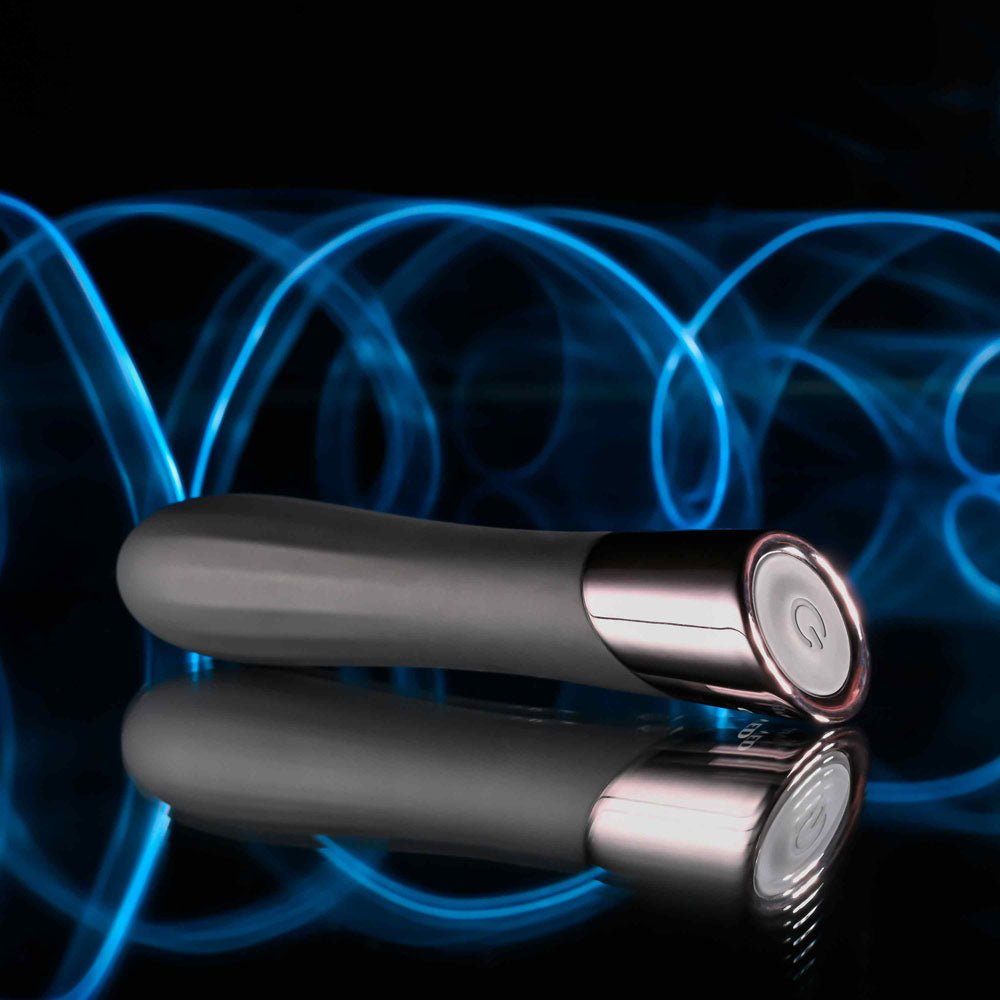 Evolved BACK IN BLACK - Black 11.9 cm USB Rechargeable Bullet - BULLETS & EGGS