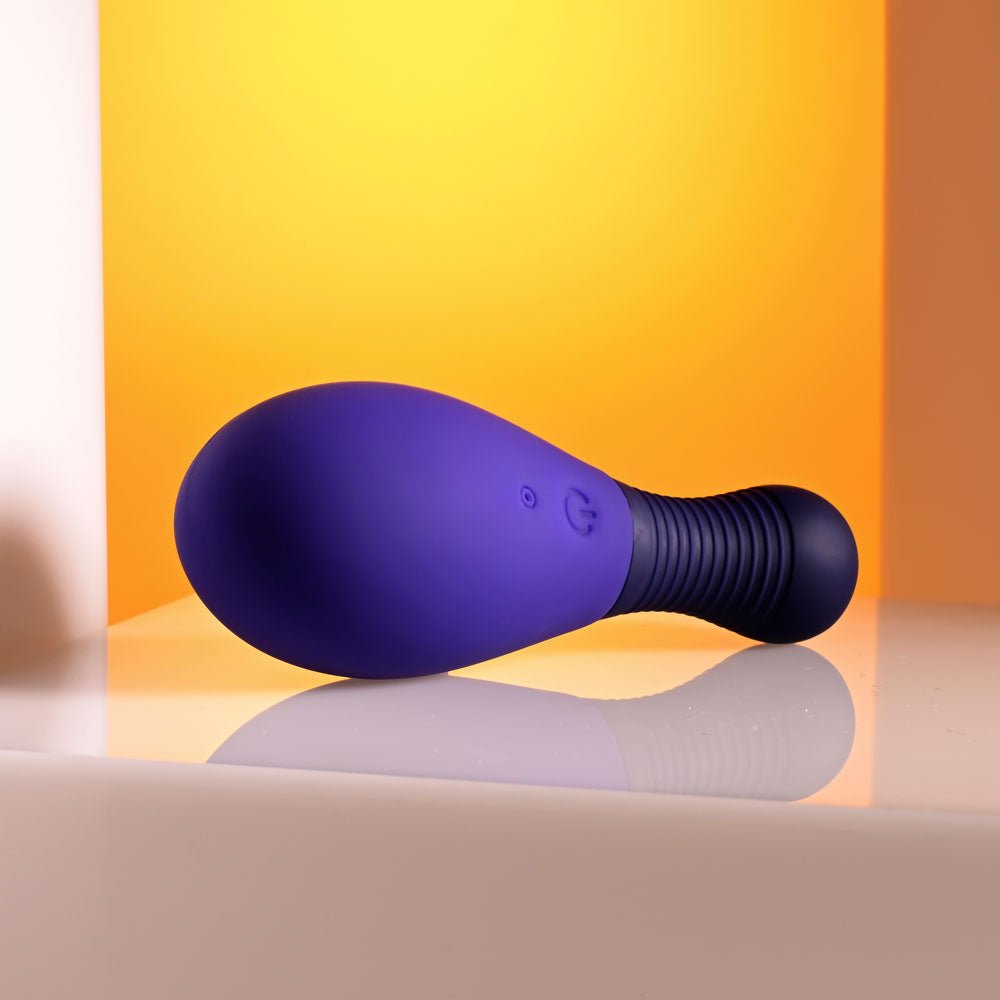 Selopa EGG ME ON - Purple 10 cm USB Rechargeable Egg with Wireless Remote - BULLETS & EGGS