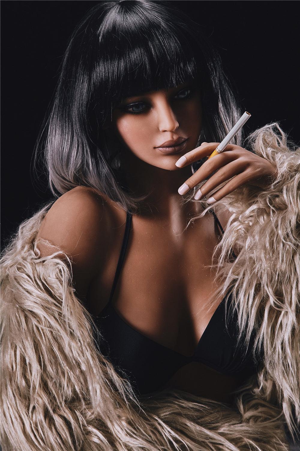 Emily C - Cup Irontech Sex Doll 168cm - Sex doll
