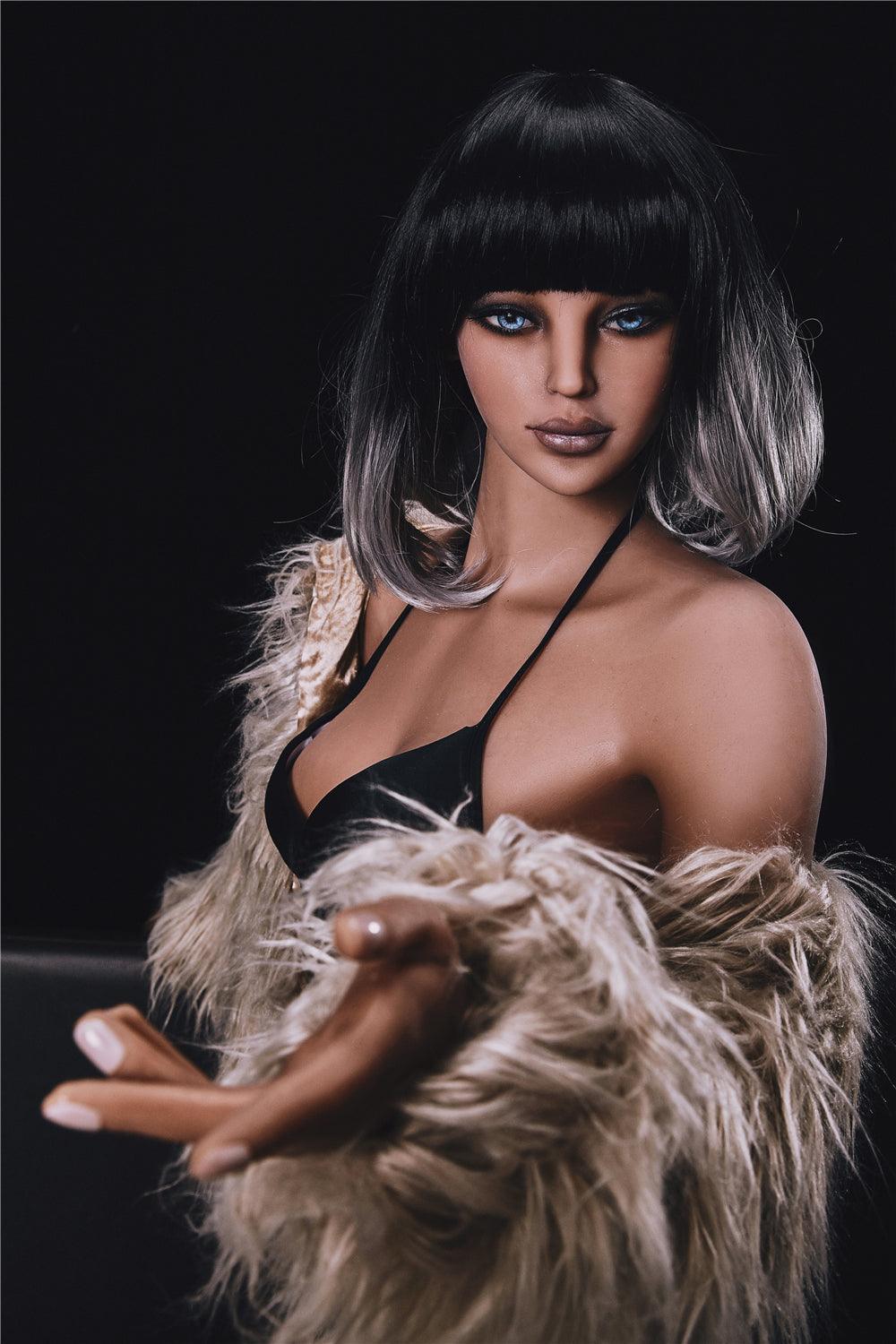 Emily C - Cup Irontech Sex Doll 168cm - Sex doll